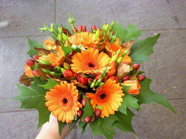 Eileen Jenkins Autumnal Bridal Posy